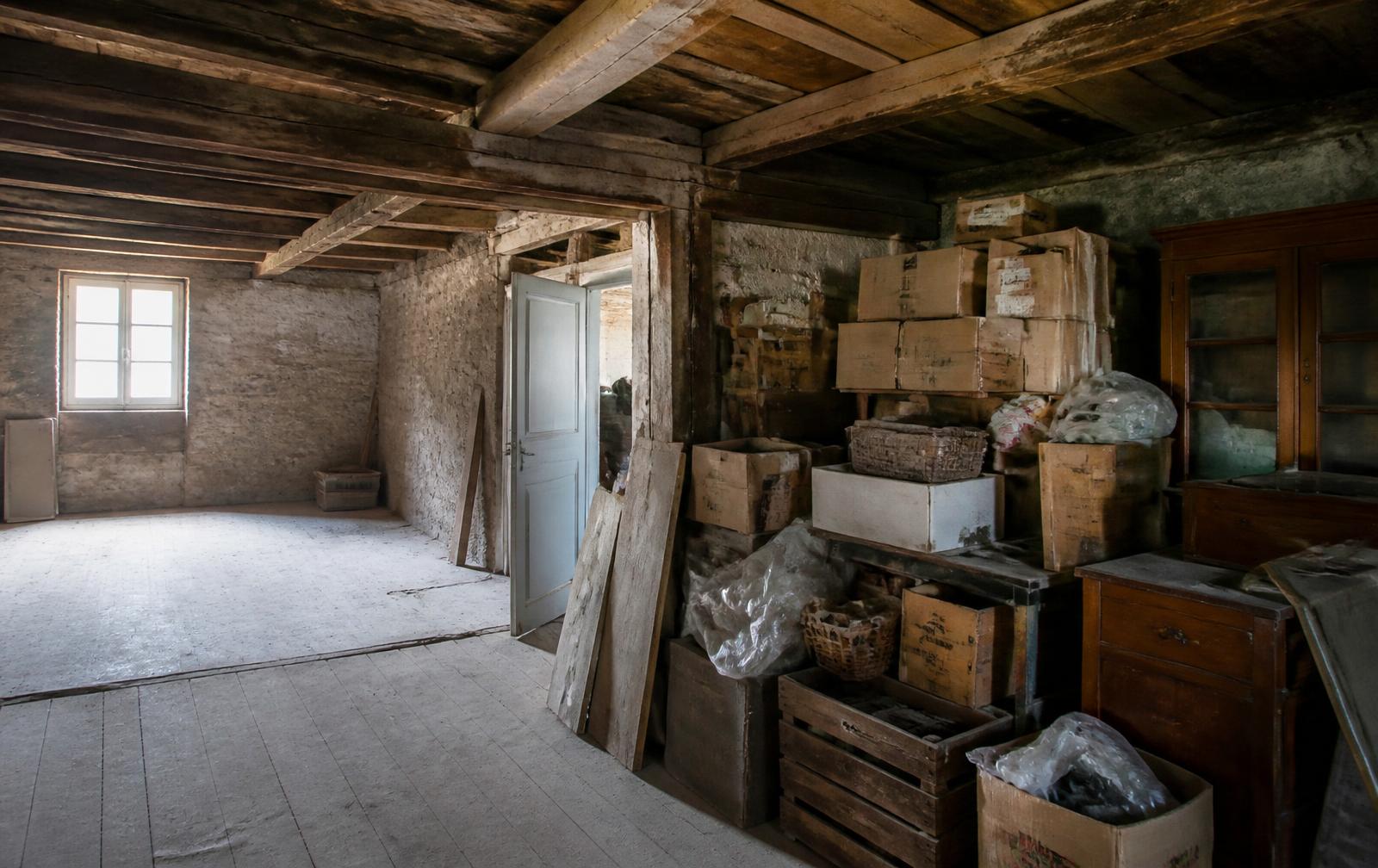 Débarras maison, cave et grenier par Entreprise Schuler 49 à Saumur